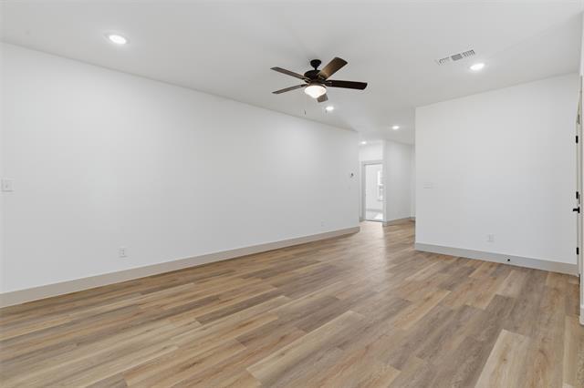 Building Photo - 425 Munson St