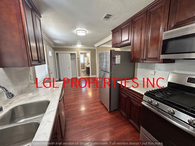 Building Photo - 6207 Booth Ln