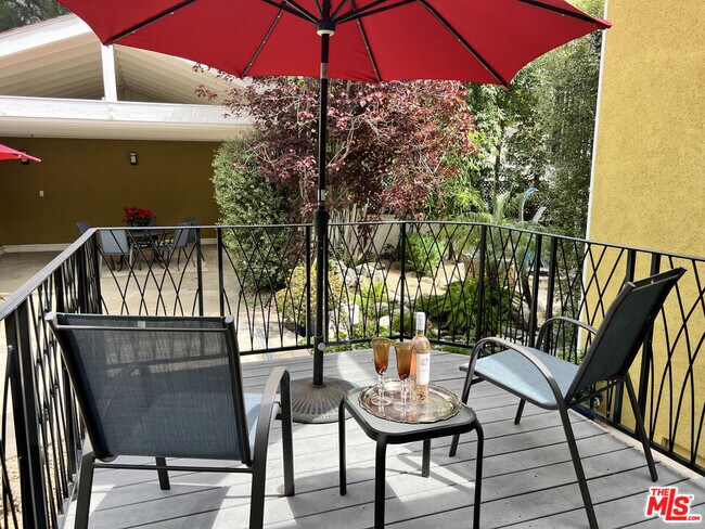 Building Photo - 390 N Baldwin Ave