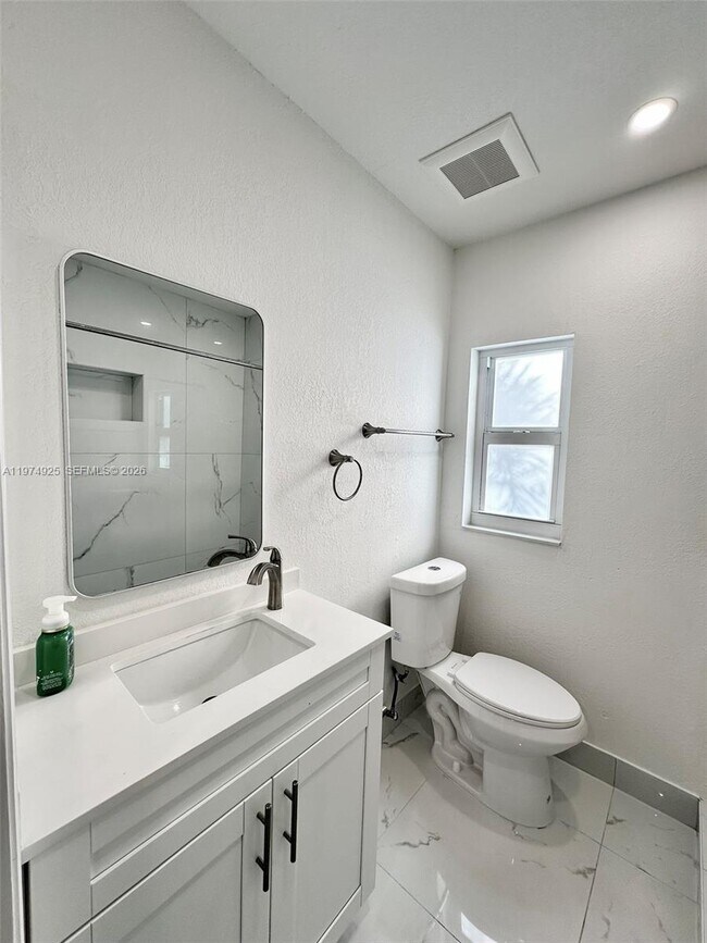 Building Photo - 3461 NW 6th St