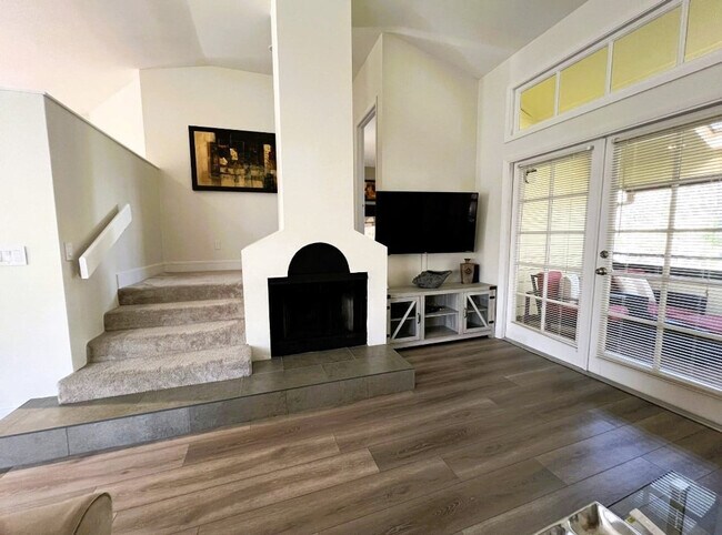 Building Photo - 2971 Cottage Grove Ct