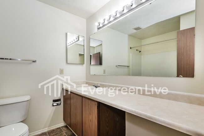 Building Photo - 6432 Appleseed Pl