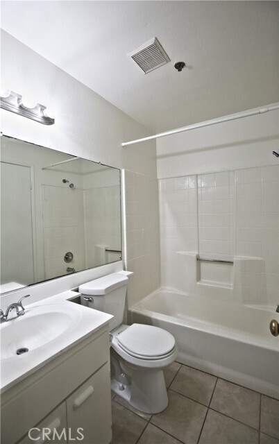 Building Photo - 1211 Huntington Dr