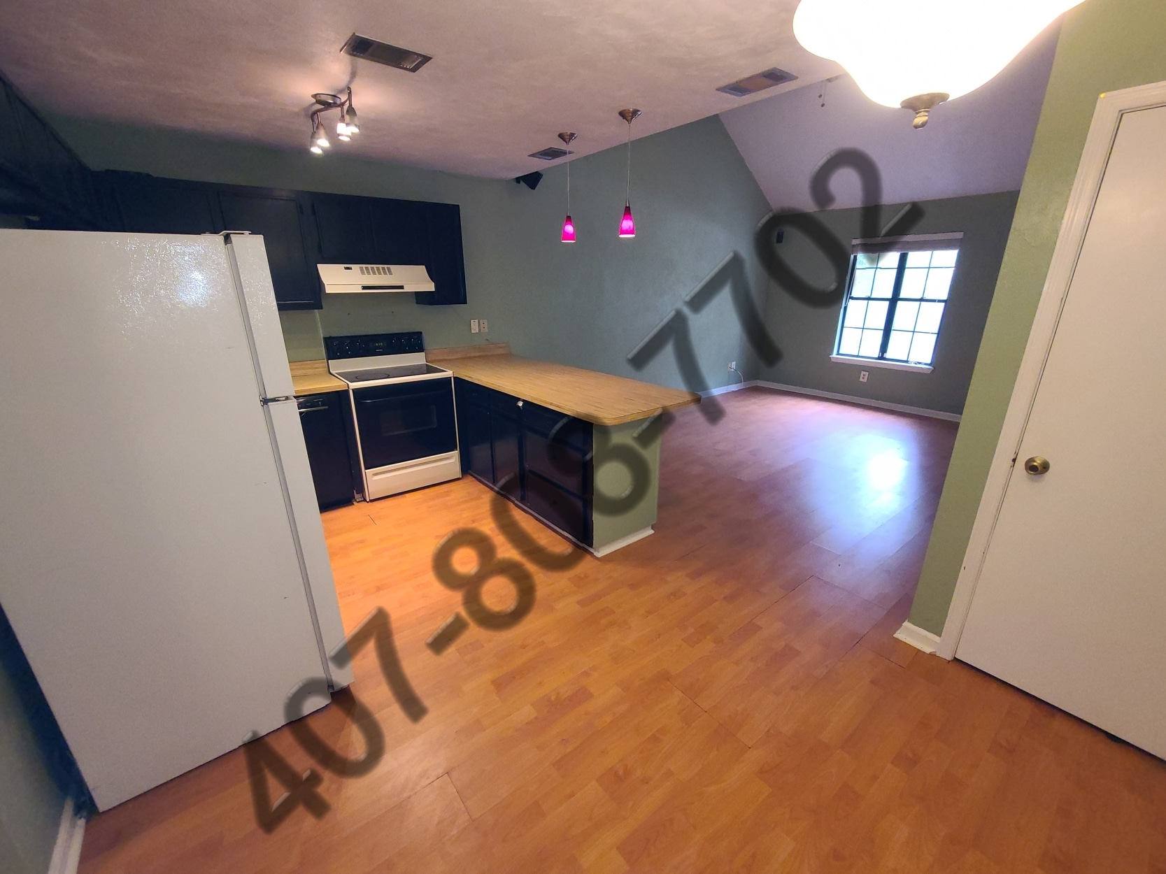 Building Photo - 1075 Ocala Rd