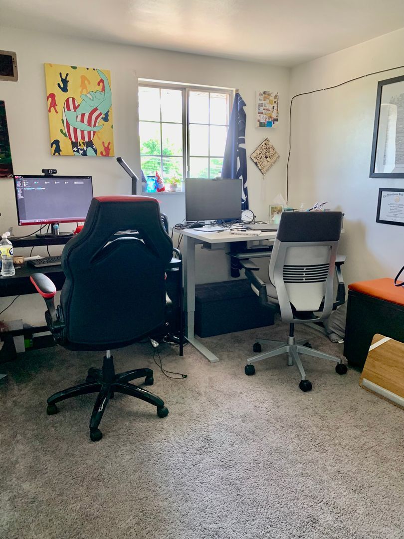 Building Photo - 427 Manor Rd