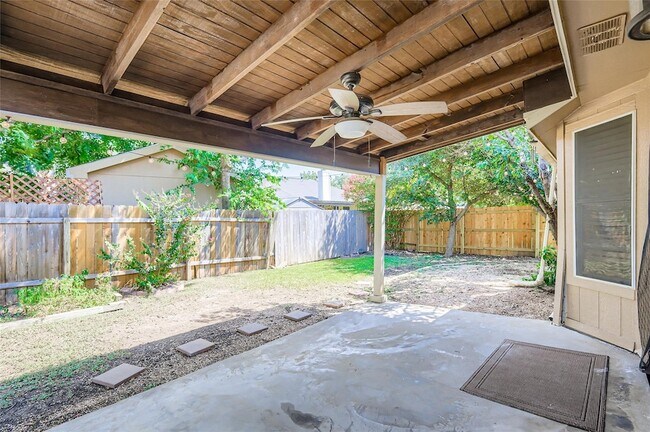 Building Photo - 903 Jasmine Trail