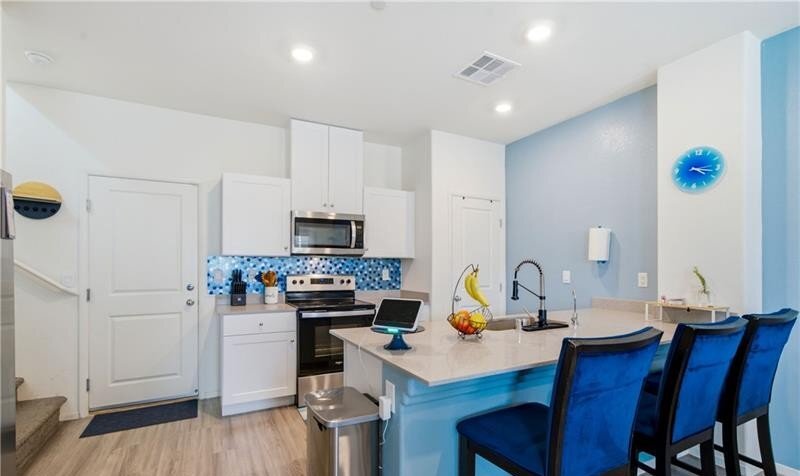 Building Photo - 495 Blue Ridge Cove Ct