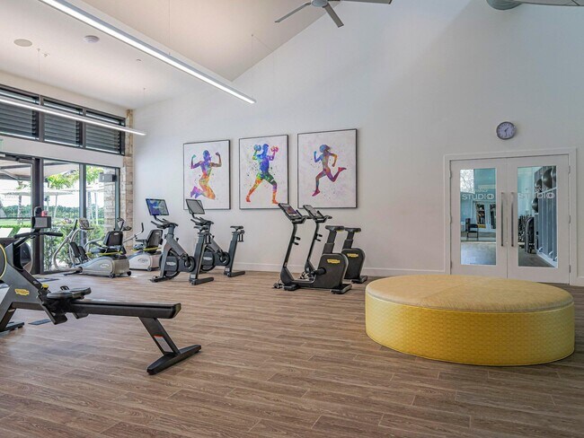 Building Photo - 13708 Whispering Lakes Ln