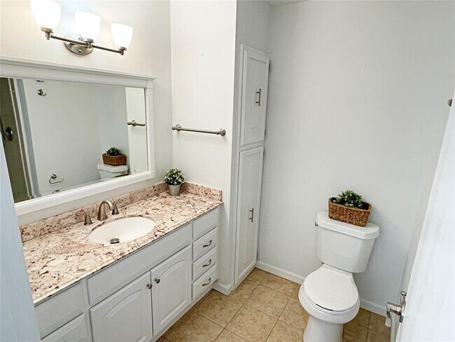 Building Photo - 14423 Cypress Leaf Dr