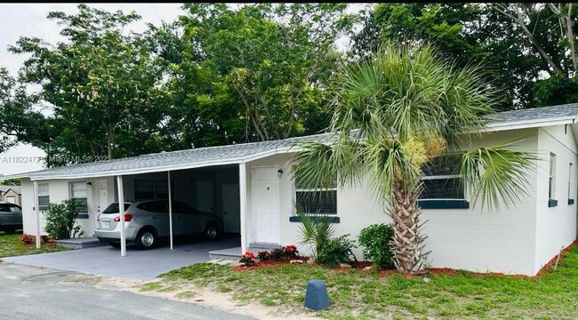 Primary Photo - 627 Washington Ave