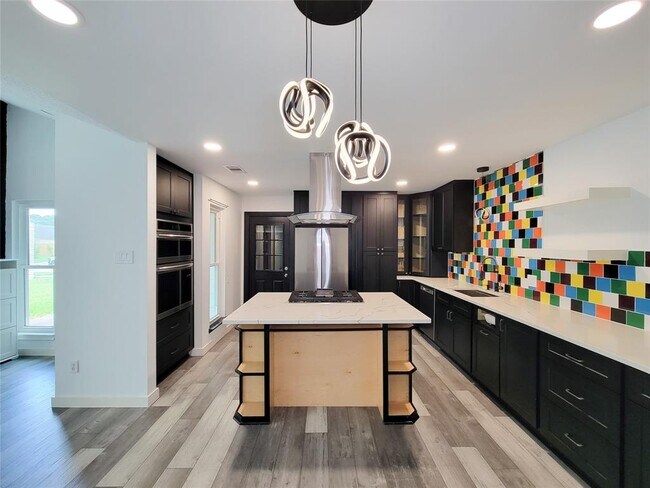Building Photo - 13838 Walnut Hollow Ln