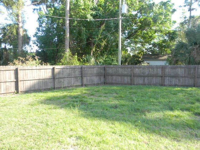 Building Photo - 1588 Ranger Rd SE