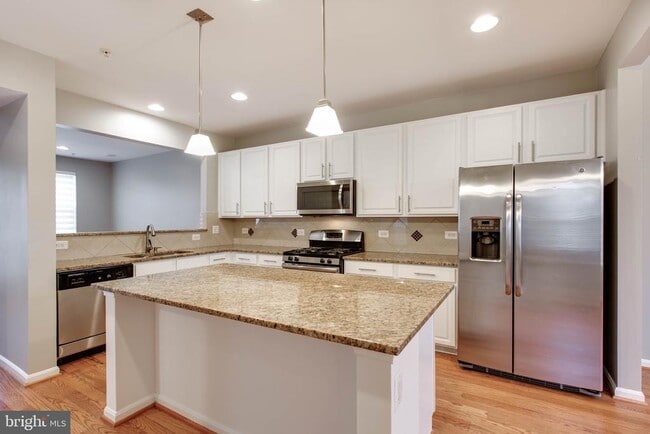 Building Photo - 1038 Ironwood Ln