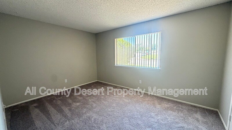 Building Photo - 72670 Thrush Rd