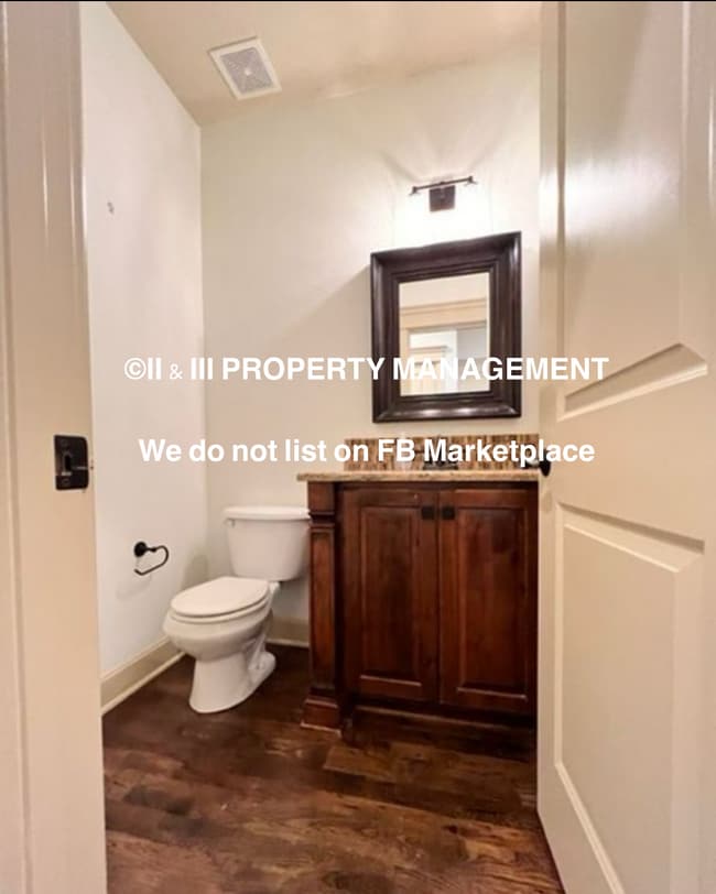 Building Photo - 11500 W 166th St