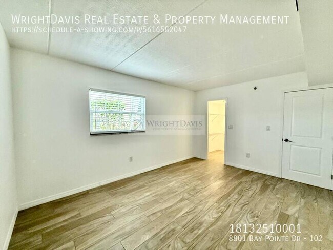 Building Photo - 8801 Bay Pointe Dr