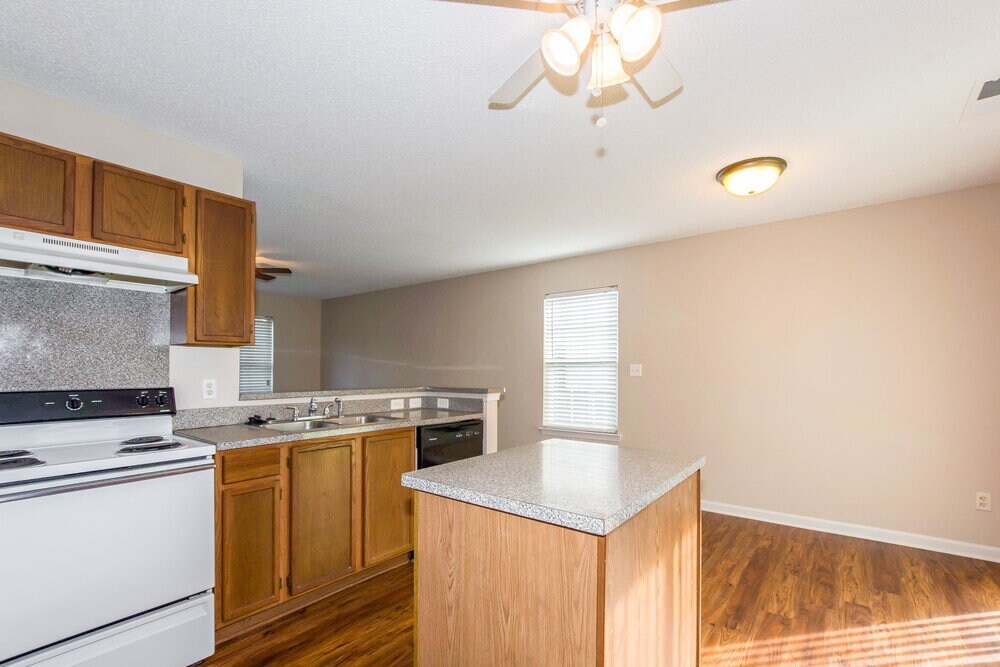 Building Photo - 10626 Coulport Ln