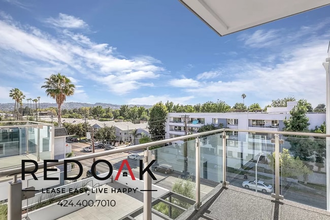 Building Photo - 12444 1/2 Chandler Blvd-514