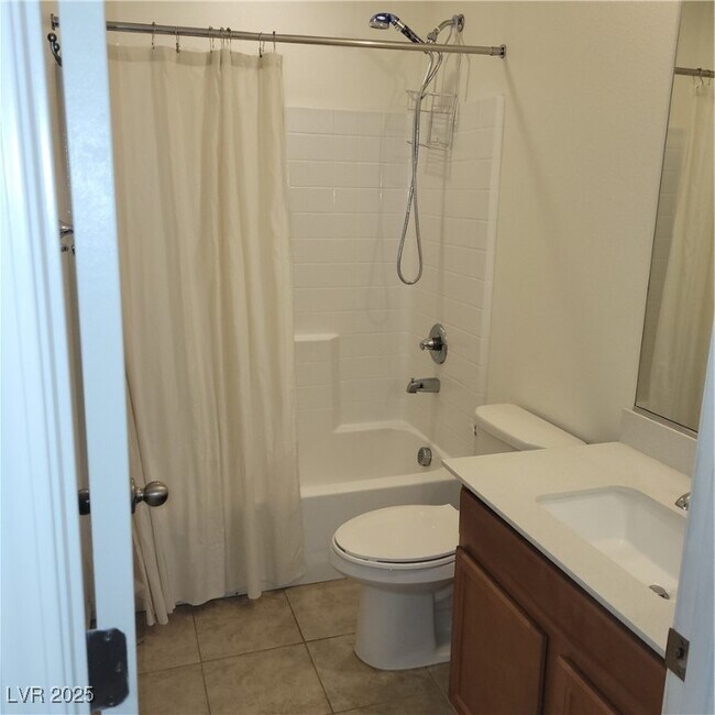 Building Photo - 1836 Pinsky Ln