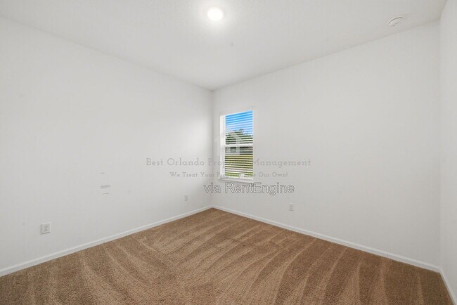 Building Photo - 4386 Davos Dr