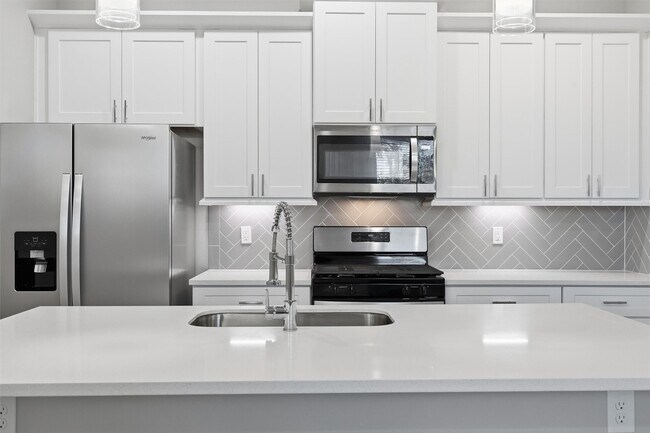 Building Photo - 11 Wellford St