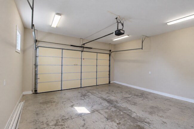 Building Photo - 1137 Cross Pointe Dr
