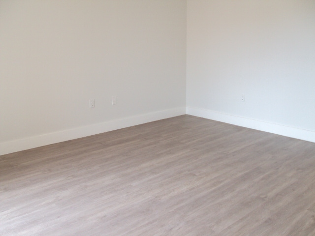 Building Photo - 8933 SW 123rd Ct