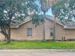Building Photo - 2302 Kimberly Ln