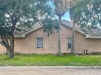 Building Photo - 2302 Kimberly Ln