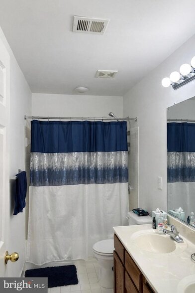 Building Photo - 21323 Foxglove Ct