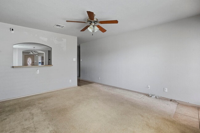 Building Photo - 12858 Hueco Hill Dr