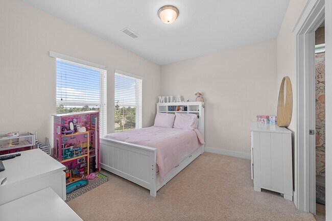 Building Photo - 28750 Shoalhaven Ct
