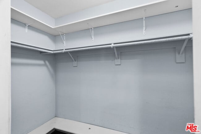 Building Photo - 2700 Cahuenga Blvd