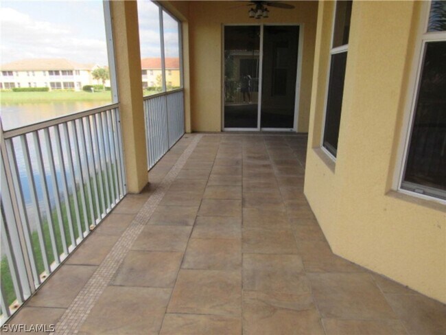 Building Photo - For Lease – Spacious 4-Bedroom Coach Home in Avalon Preserve