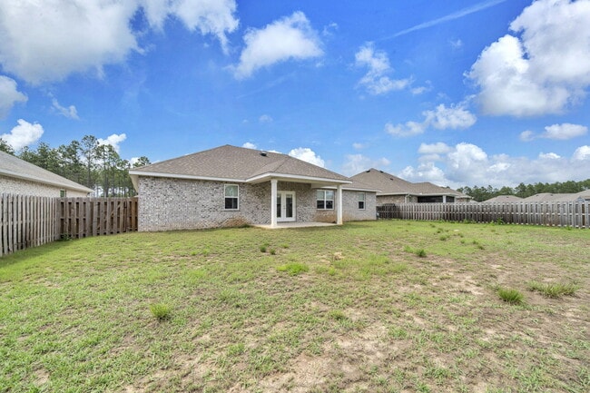 Building Photo - 147 Picnic Pl