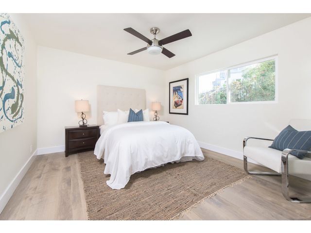 Building Photo - 15672 Castlewoods Dr