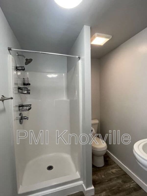 Building Photo - 1407 Sevierville Rd