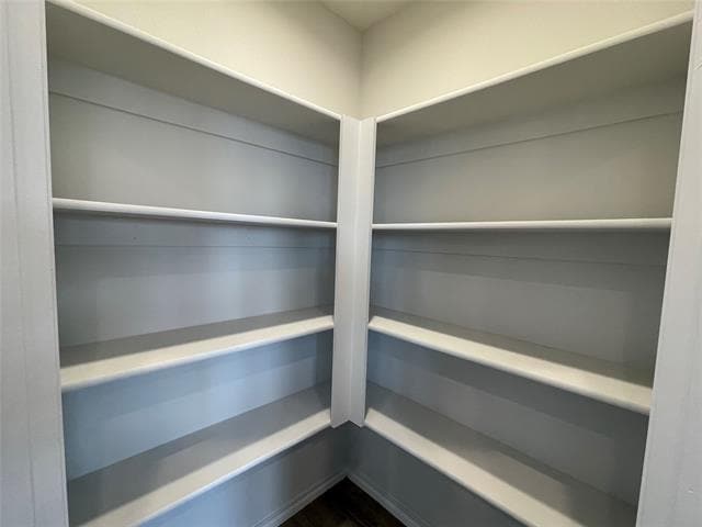 Building Photo - 5808 Utopia Dr