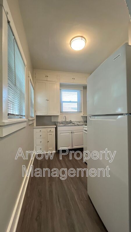 Building Photo - 2800 P St