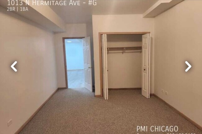 Building Photo - 1013 N Hermitage Ave