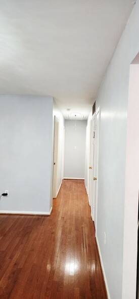 Building Photo - 4919 Manheim Ave