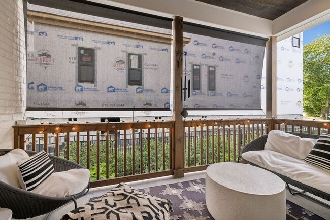 Building Photo - Experience elevated living in this beautifully crafted brick residence located in the heart of Ed...