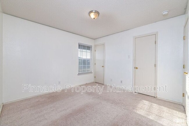 Building Photo - 1229 Elmo Ln