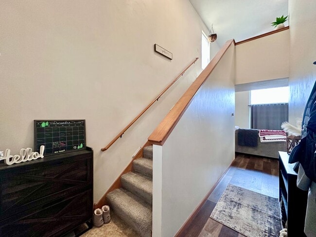 Building Photo - 1170-1172-1172 S Atrium Ct