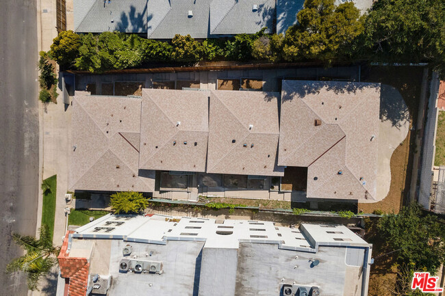 Building Photo - 7131 Ramsgate Ave