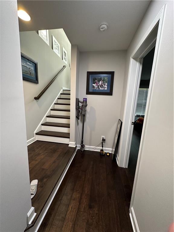 Building Photo - 4253 Tacoma Trce