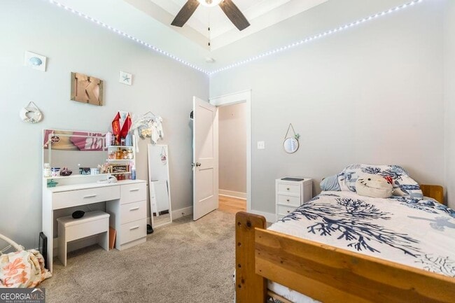 Building Photo - 306 Rustic Live Oak Trl