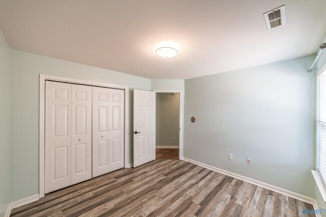 Building Photo - 128 Wilder Dr