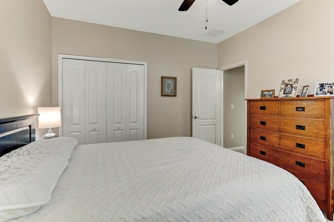 Building Photo - 94264 Woodbrier Cir