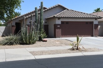 Building Photo - 13950 W Maui Ln